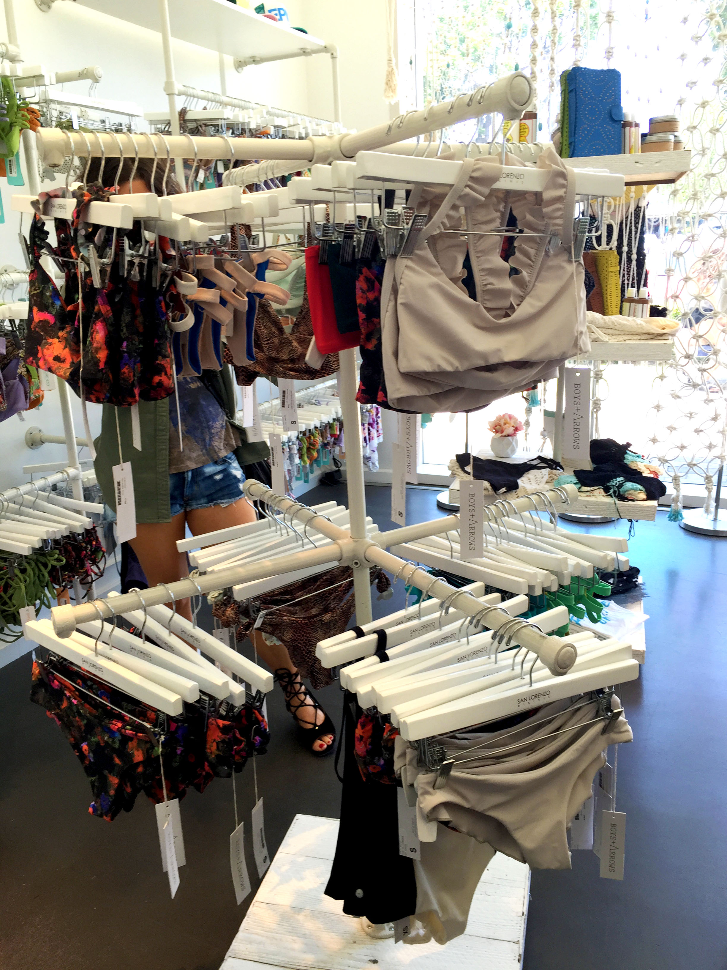 Shirt Display Stands for Fashion Retail